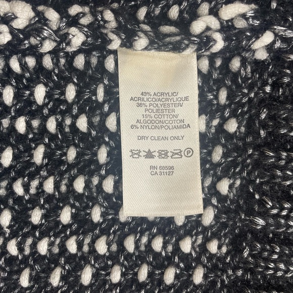 EUC DKNY Jeans Knit Capelette Poncho - Picture 7 of 7